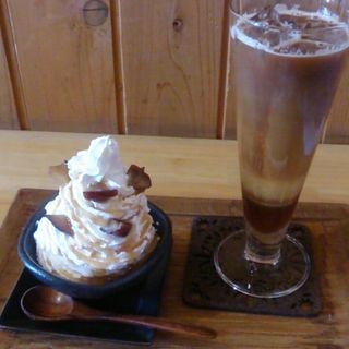 栗タワーカプチーノ(丸の内カフェ （MARUNOUCHI CAFE）)