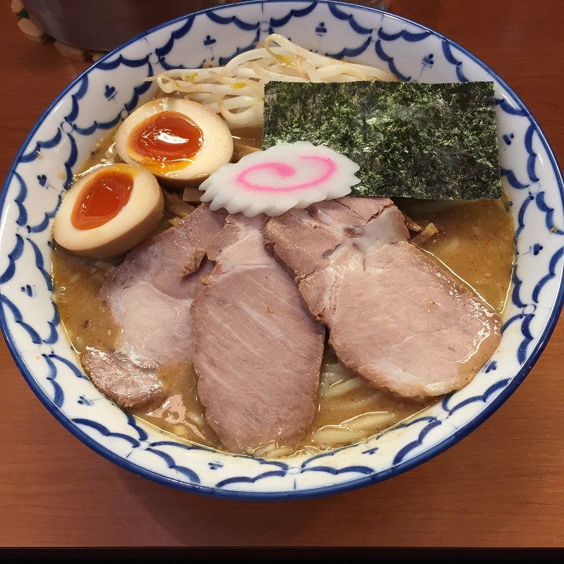 特製 味噌ラーメン中盛(麺恋処 いそじ （めんこいどころ いそじ）)