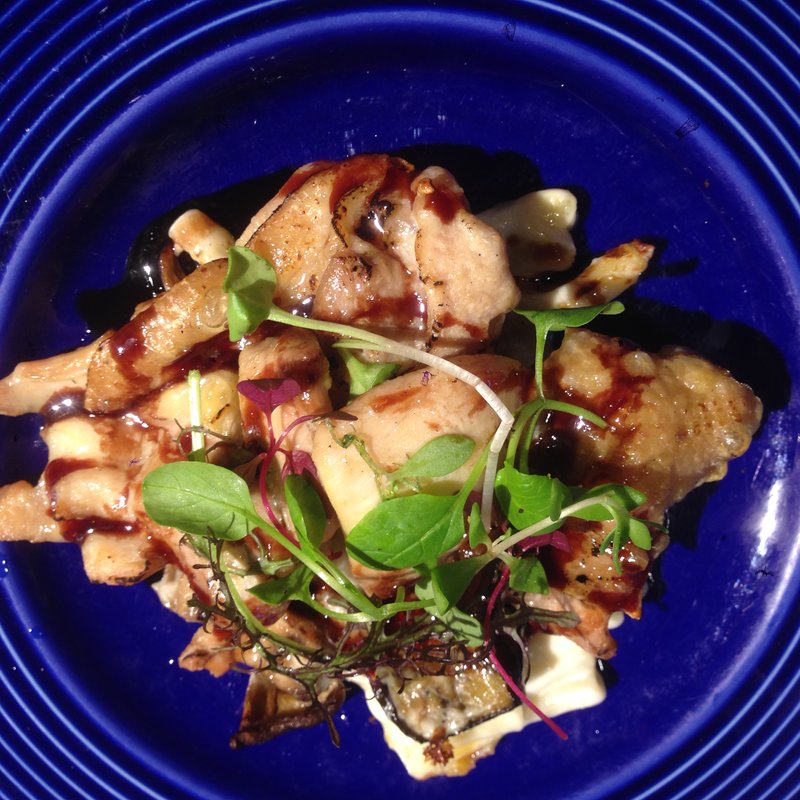 チキンローストきのこと茄子のマカロニグラタン(GOOD EAT TABLE & STANDARD BAR （グッドイートテーブルアンドスタンダードバー）)