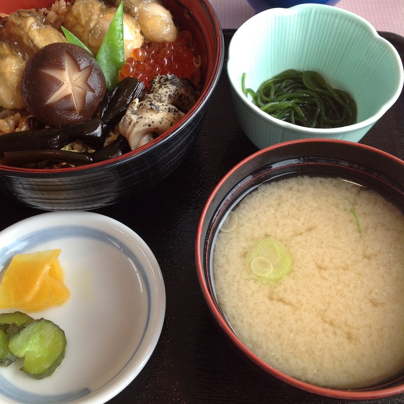 えもん丼(厚岸味覚ターミナル コンキリエ  )