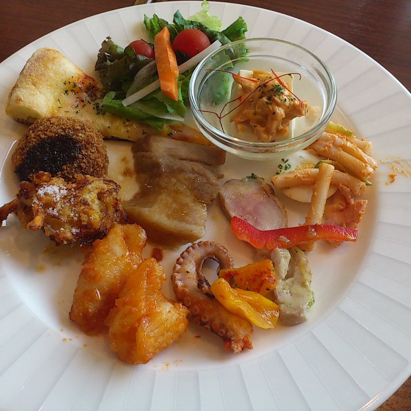 ビュッフェ(コッコラーレ ブッフェエリア （COCCOLARE）)