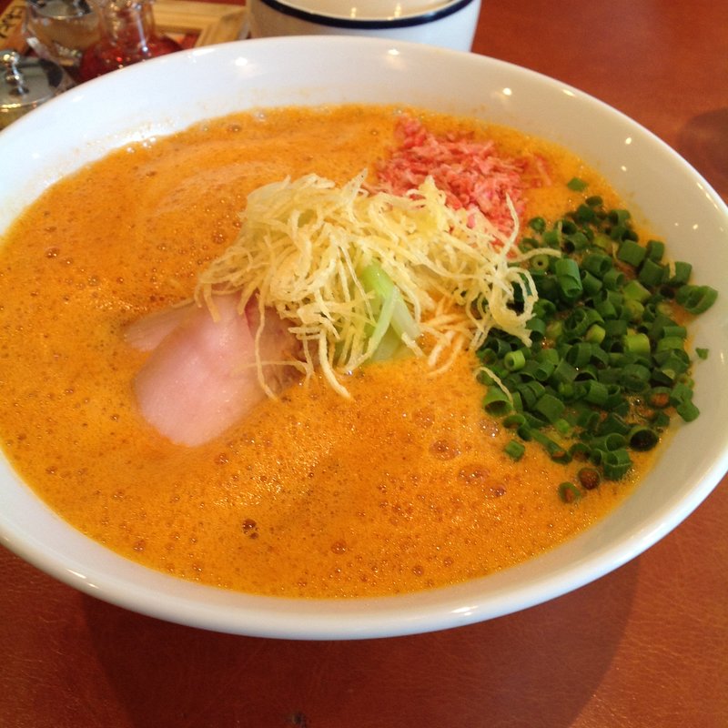 赤のエビらーめん(昼のロク )