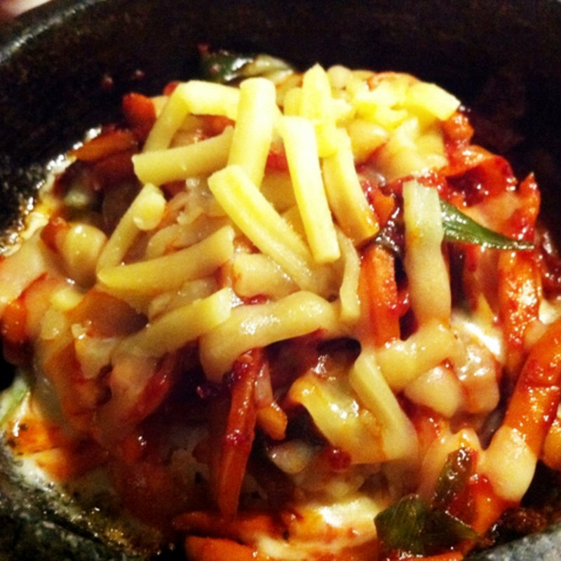 石焼チーズイカ丼(でりかおんどる 1号店(本店))