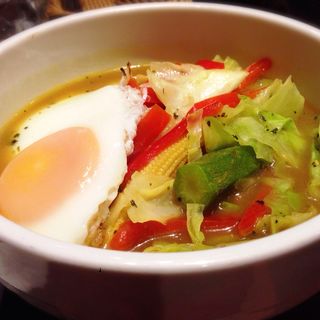 エッグと野菜のスープカリー(シャンティ 渋谷店 （SHANTi）)