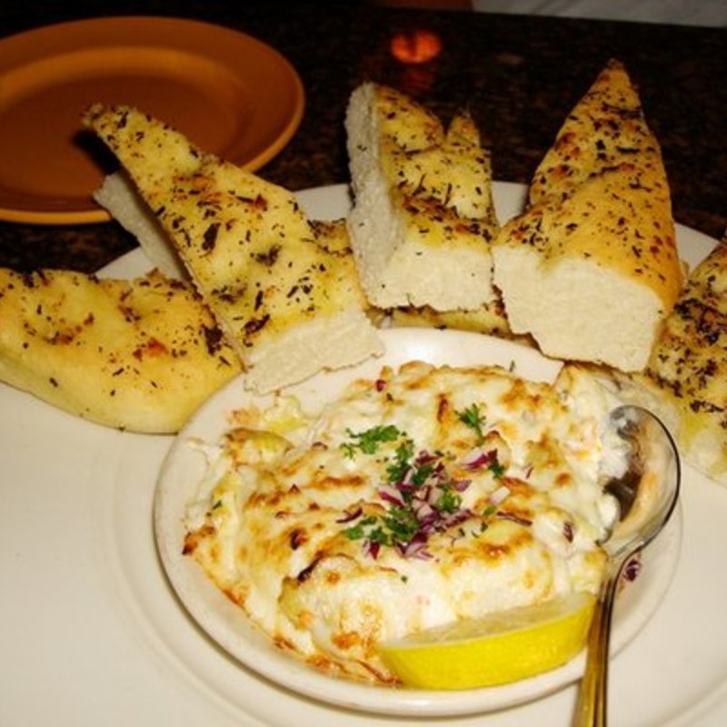 Hot King Crab and Artichoke Dip(Ryan’s Grill At Ward Centre)