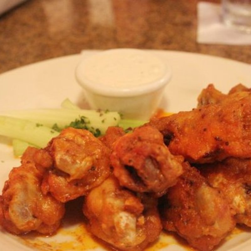 Buffalo Wings(Ryan’s Grill At Ward Centre)