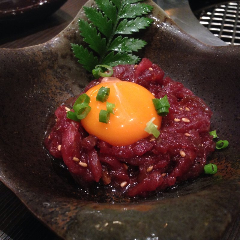 うまユッケ(清江苑 池袋西口本店)