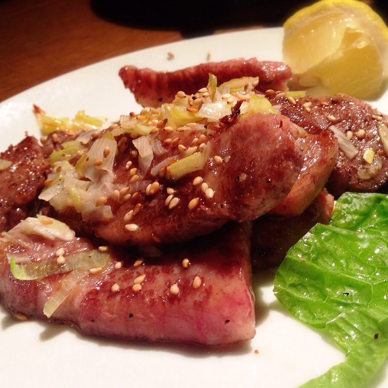 霜降牛カルビのネギ塩焼(タル家 （タルヤ）)