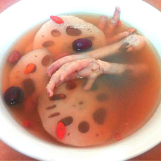 Lotus Root Peanut Chicken Feet Soup(Sin Kee Famous Chicken Rice)