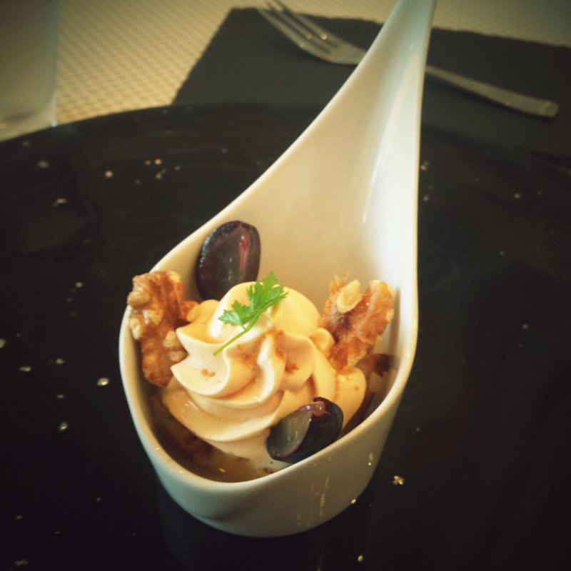 フォアグラソフトクリーム アミューズ(Restaurant AIDA 恵比寿)
