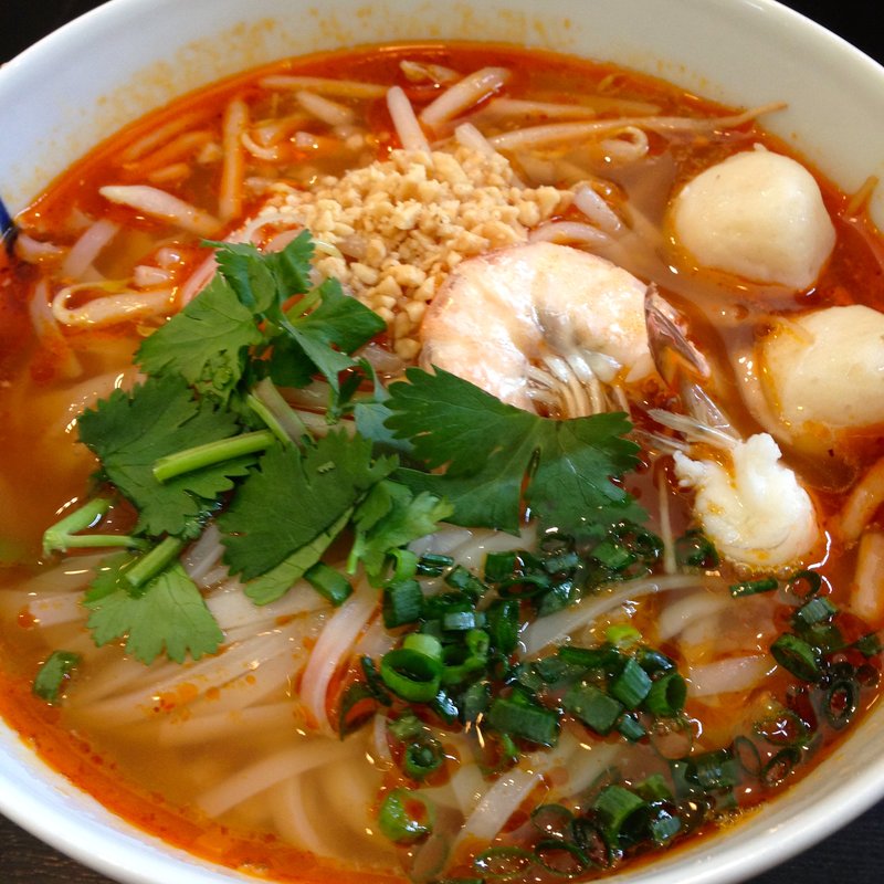 トムヤムヌードル(コカレストラン博多シティ)