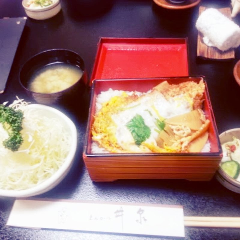 ヒレかつ丼(とんかつ井泉)