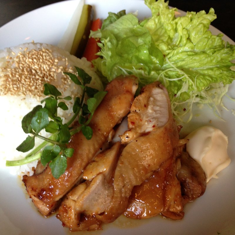 ハニーグリルドチキンプレート(ザリガニカフェ)