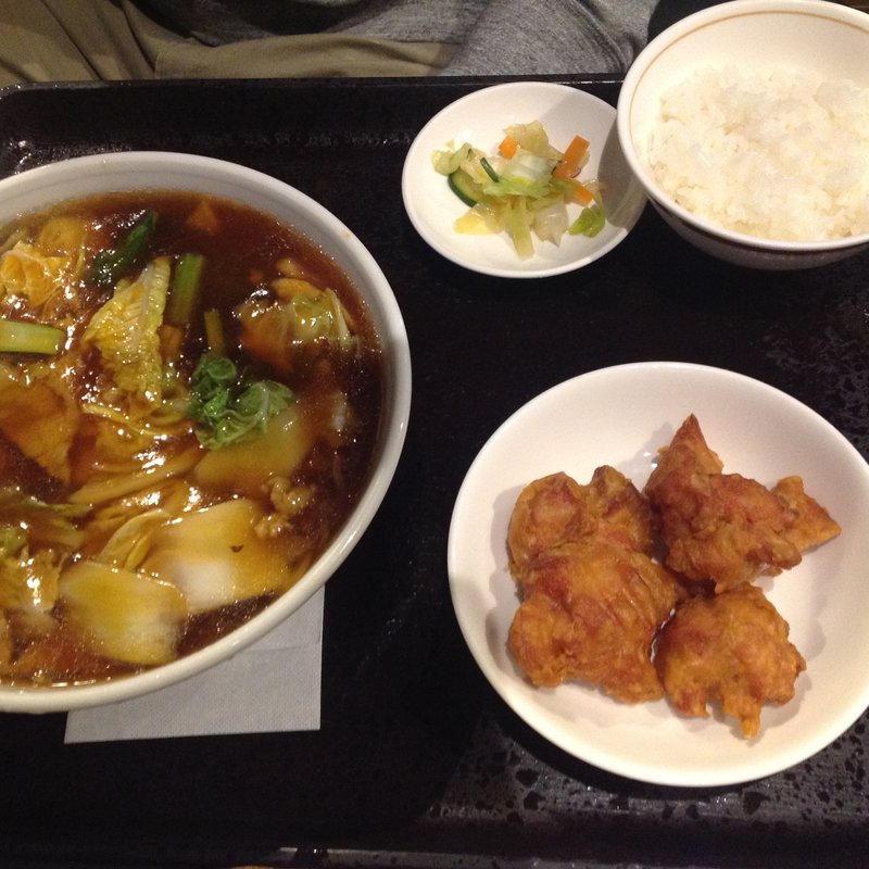 あんかけ醤油ラーメンとから揚げのセット(張家口 （チョウカコウ）)