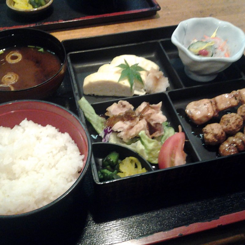 串焼き定食(鳥光 須磨本店 （とりみつ）)