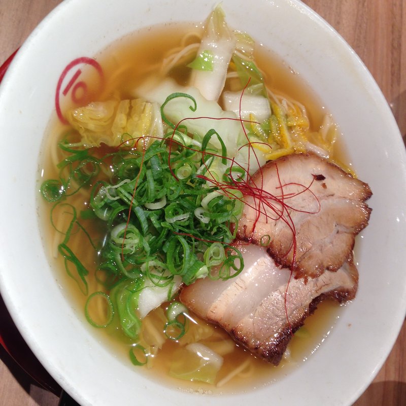 土庄（とのしょう）そば(小豆島ラーメンHISHIO 岡山駅前店 （ヒシオ）)