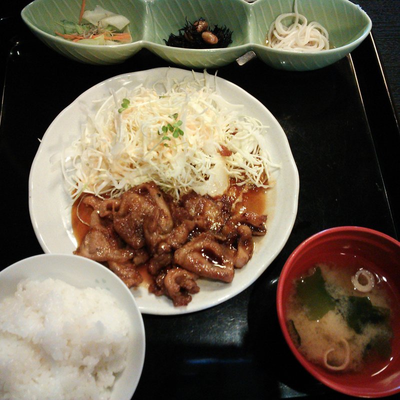 しょうが焼き定食(ぉたぬき)