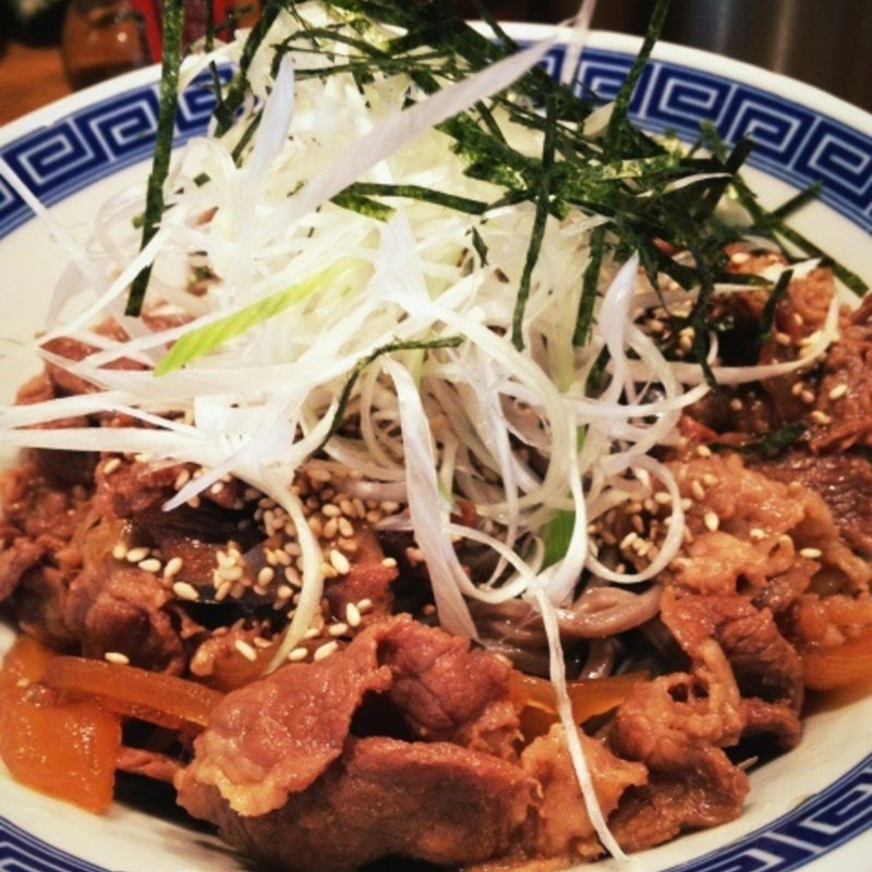 肉盛つけ蕎麦(馳走麺 狸穴)
