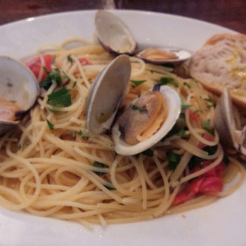 本日のパスタ（蛤のパスタ オイルベース）(ピッツェリアバール ドォーロ 神田店 )