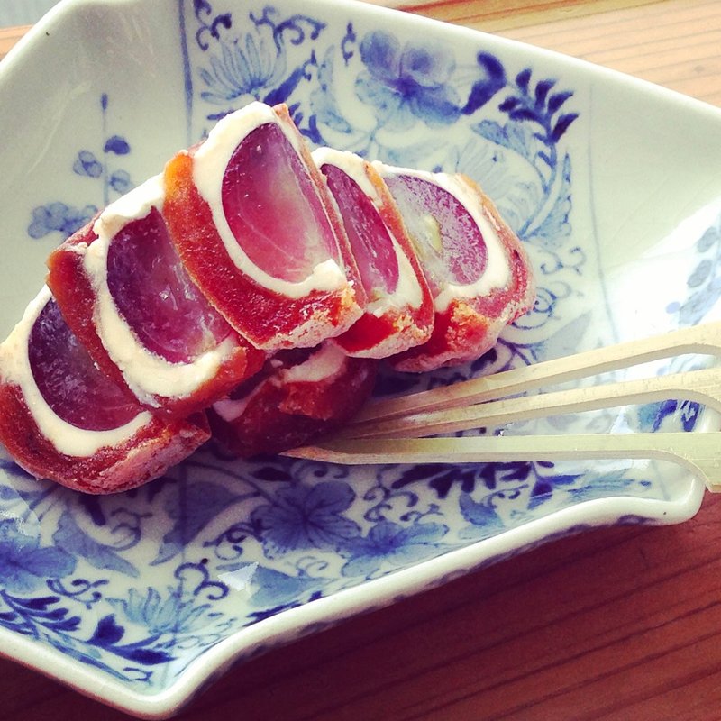 干し柿と葡萄のクリームチーズ寄せ(茶房 わらび野)