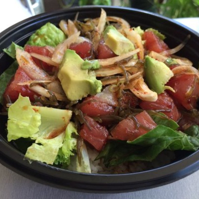 Ahi poke(Hi-Tide Poke Cafe)