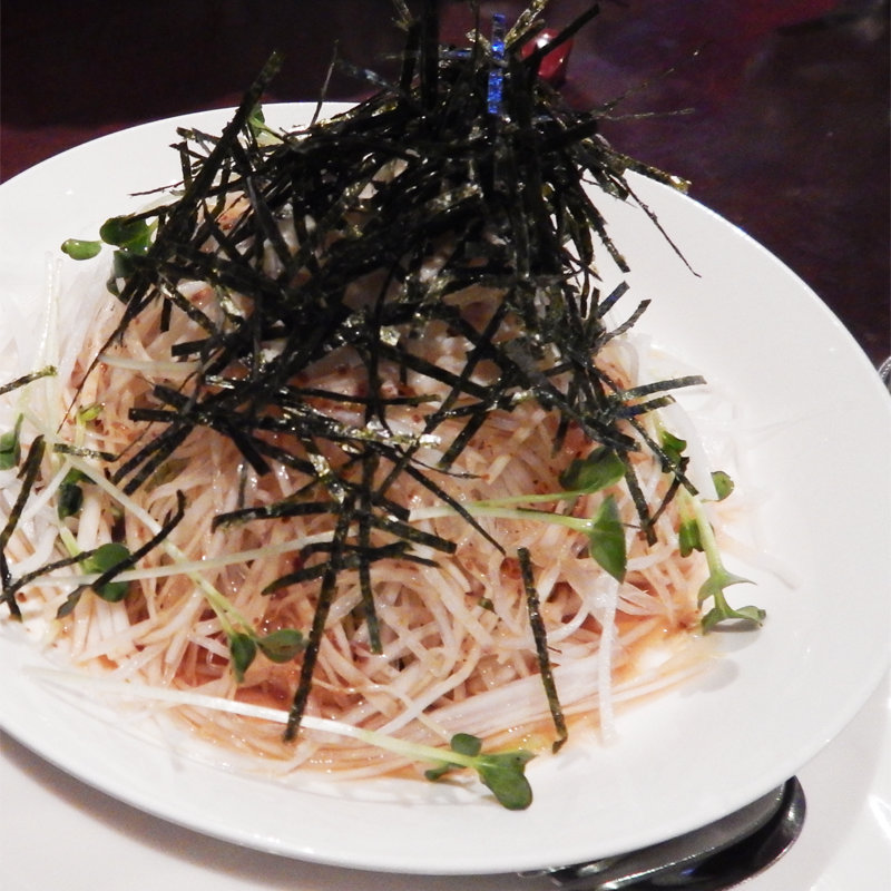 大根とホタテのサラダ(ポリネシア)