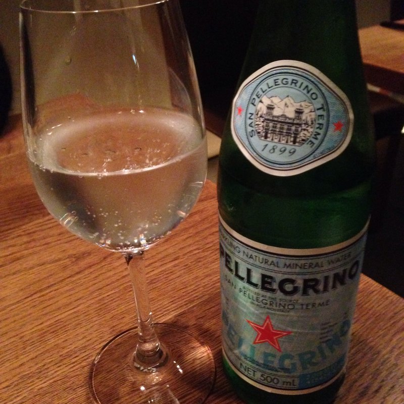 サンピテグリノ(水刺間)