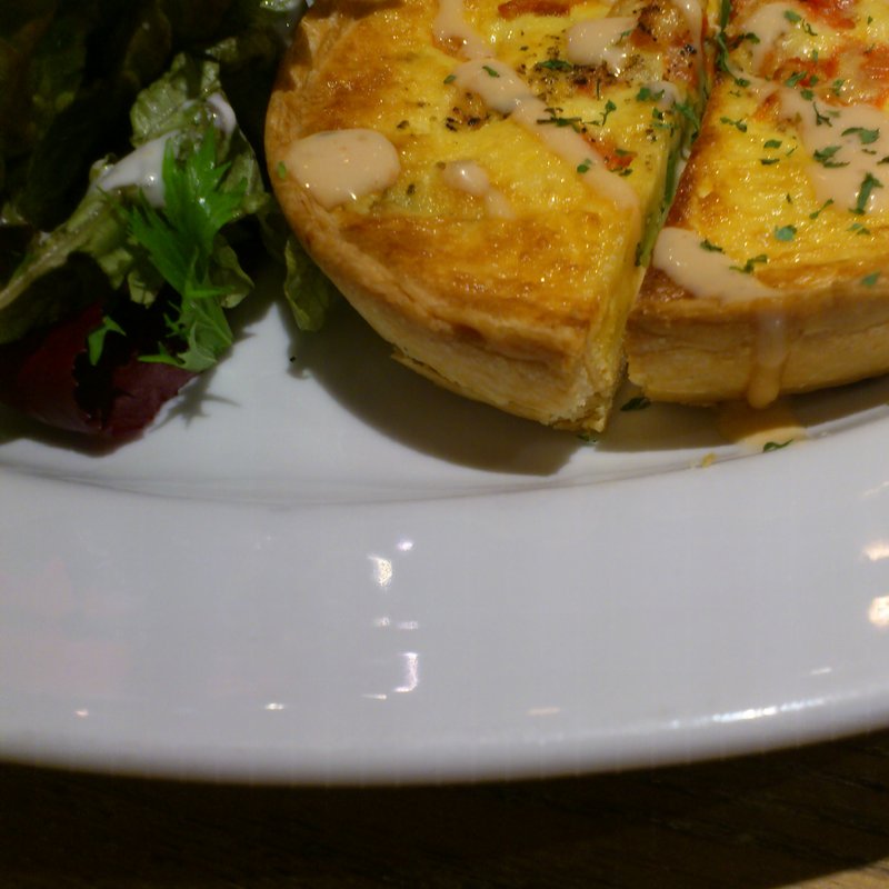 キッシュランチ(Bar Salu 岡本店 )