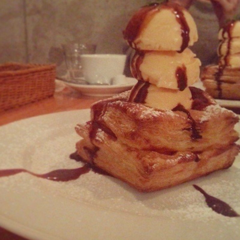 (カフェ プール ヴー )