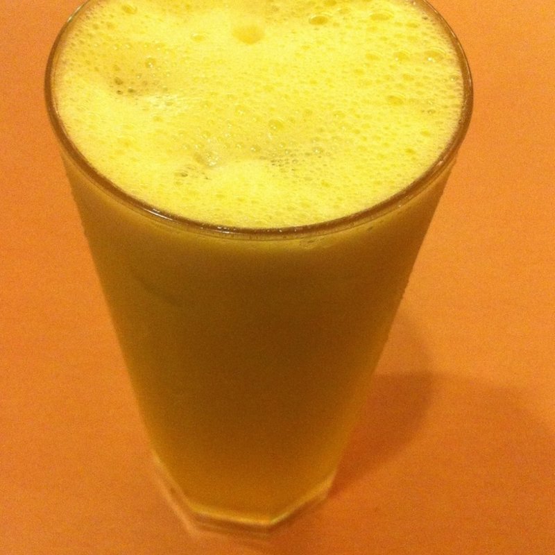 Pineapple, Celery and Lemon Juice(Strawberry Fields Cafe)