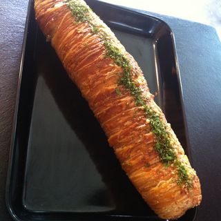 Sausage Cronet(caffeinated cabin)