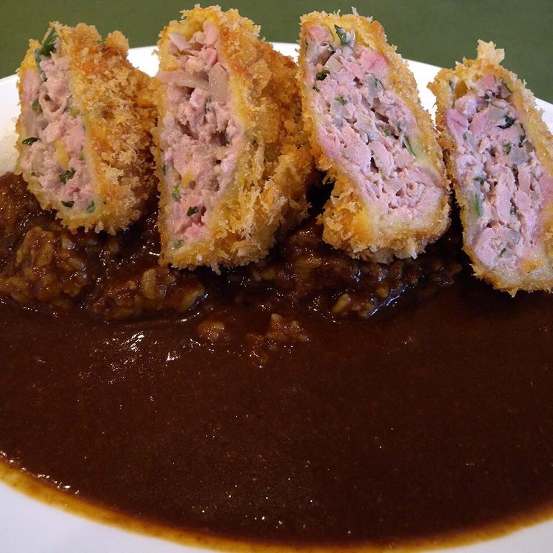 秋野菜のメンチカツカレー(ア・ラ・ブッフ・シュン （A la bouffe! Syun.）)