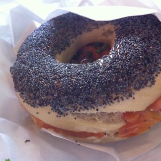 Lox with Cream Cheese (set)(BROOKLYNB Bagel Bakery and Cafe)