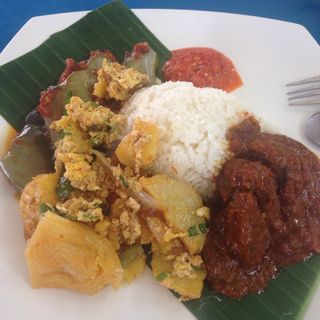 ナシパダン(Sinar Rezeki)