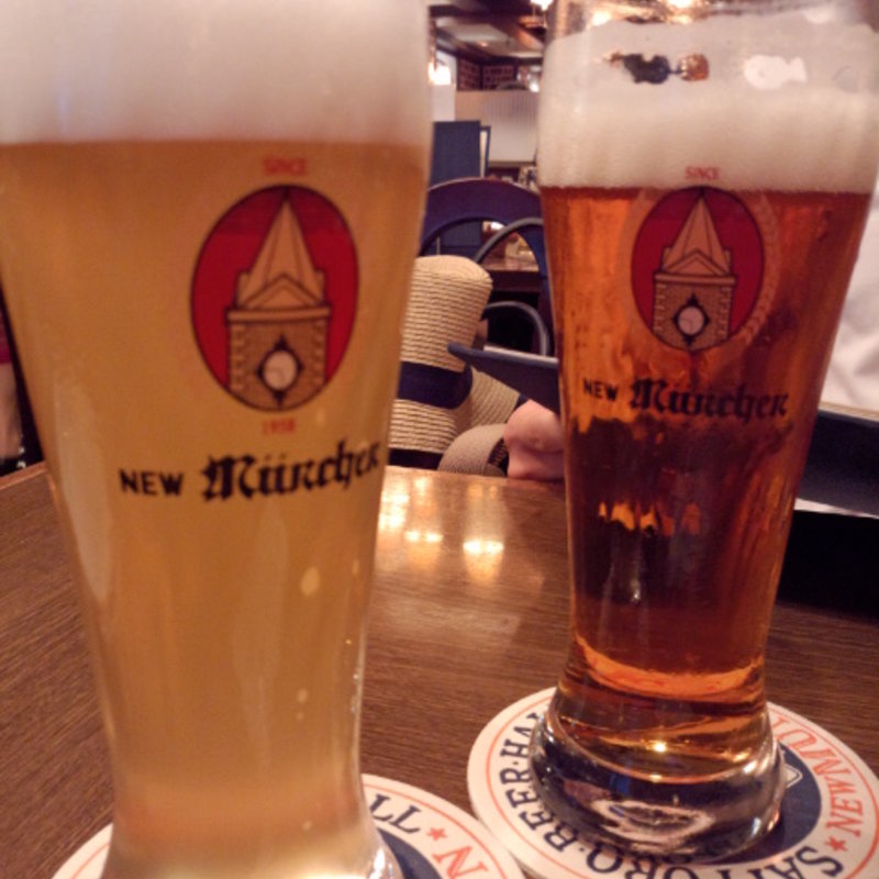 港神戸ヴァイツェンビール (ニューミュンヘン 阪神百貨店梅田本店)