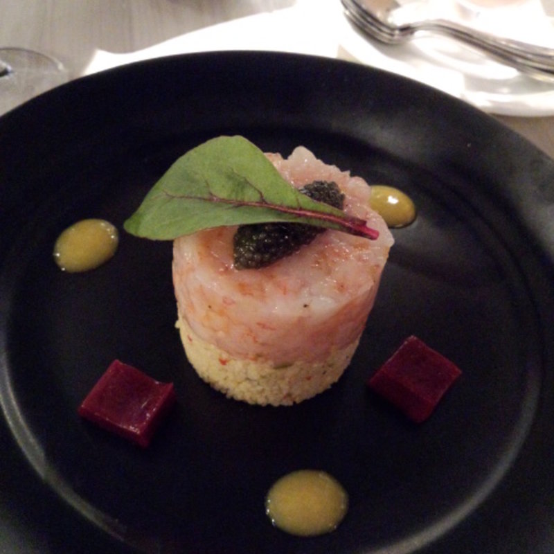 甘海老のタルタル、クスクスのサラダ仕立て～キャビアの乗せて～(俺のフレンチＧＩＮＺＡ)