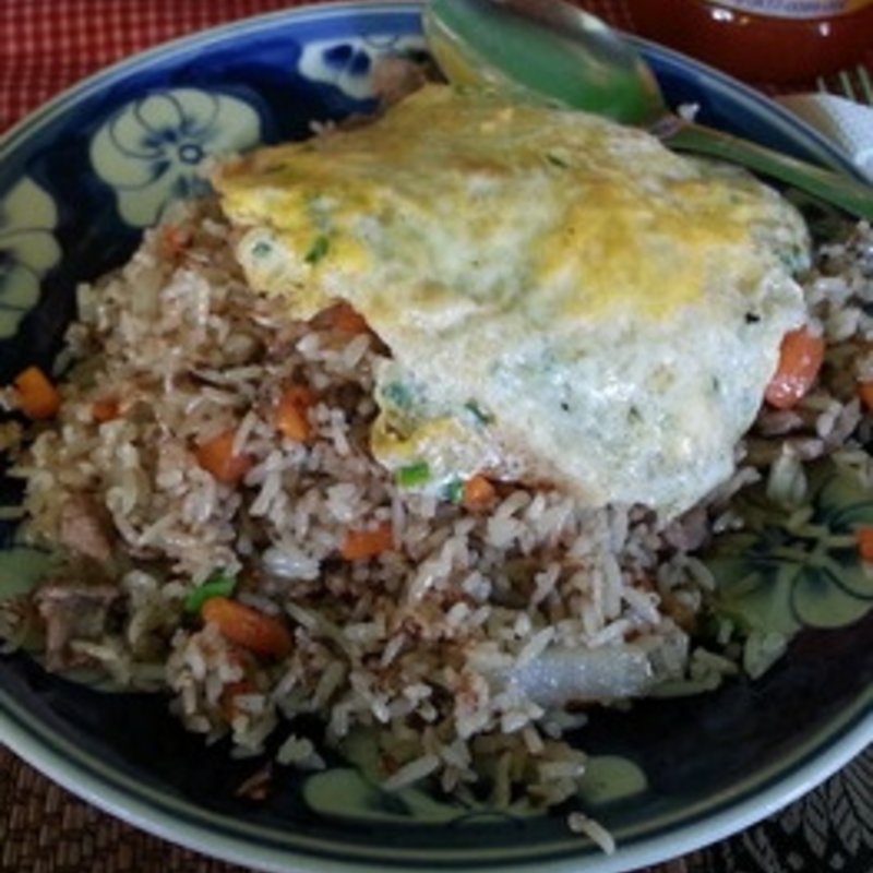 フライドライス（牛肉入り）(NAI Khmer Restaurant)