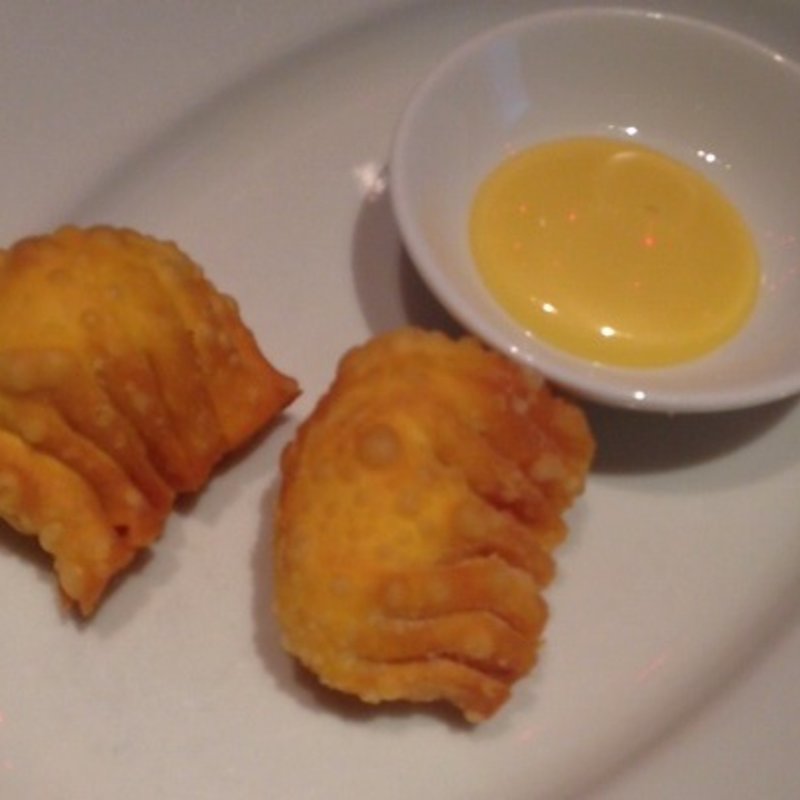 揚げ海老餃子 マンゴーマヨネーズソース(チャイナルーム （Chinaroom）)