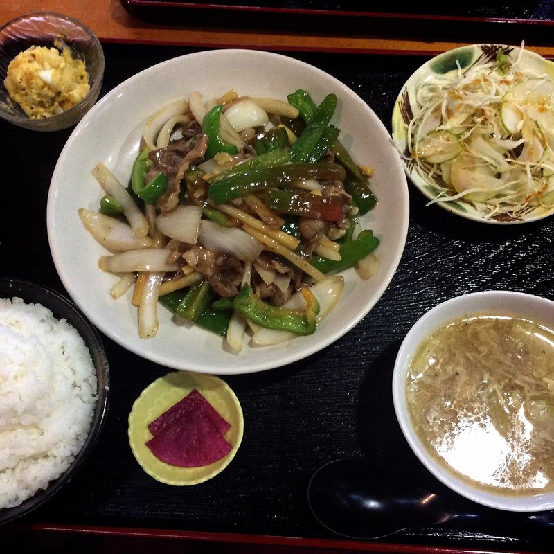 青椒肉絲定食(グルメエッセンス )