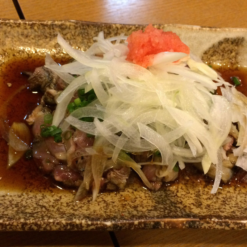 地頭鶏もも身のタタキ(炭焼・味工房　おおとり)