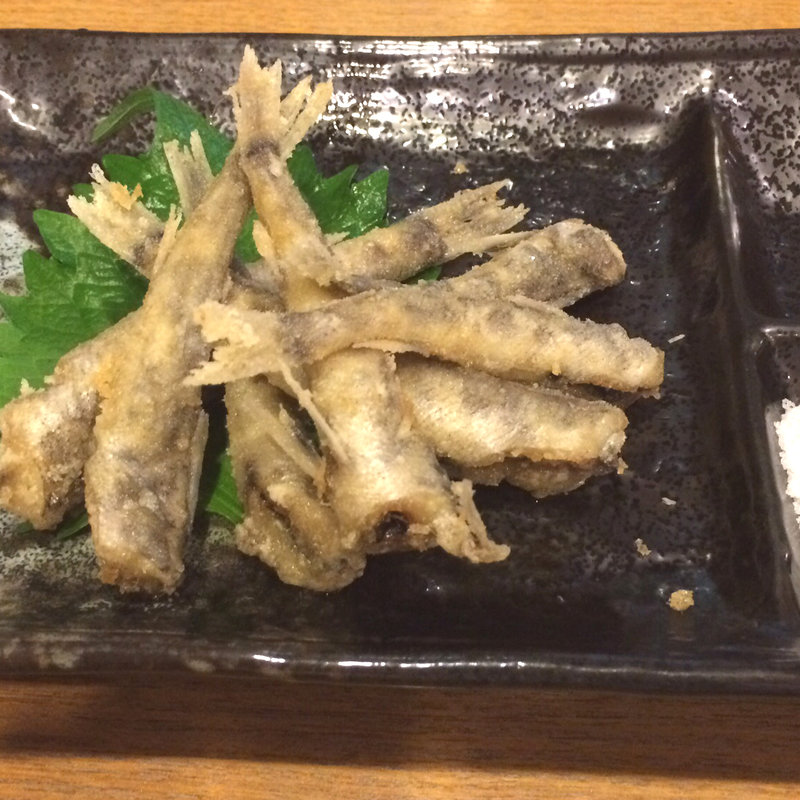 めひかりの唐揚げ(炭焼・味工房　おおとり)