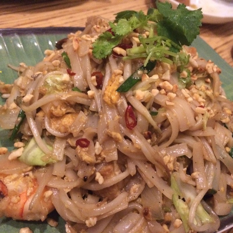 パッタイ(TRISARA)