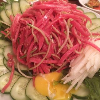 yukhoe(HANBAT RESTAURANT)