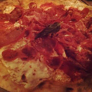 Salumi(L’isola Wood Fired Pizza)