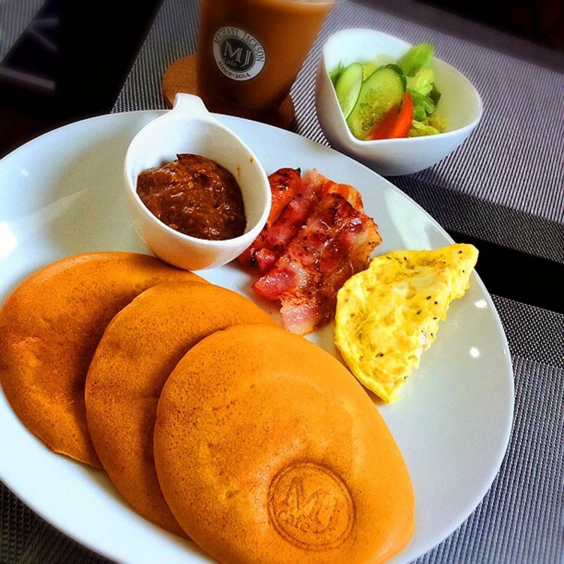 スペシャルパンケーキ(オハコルテベーカリー )