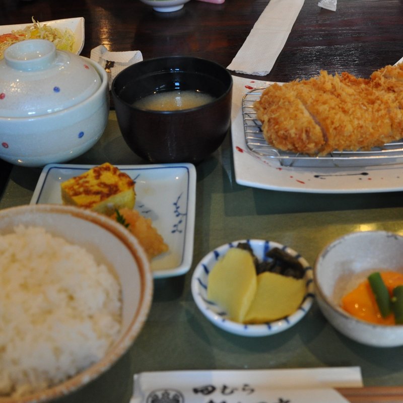 ヒレかつ御膳(田むら 銀かつ亭 （たむら ぎんかつてい）)