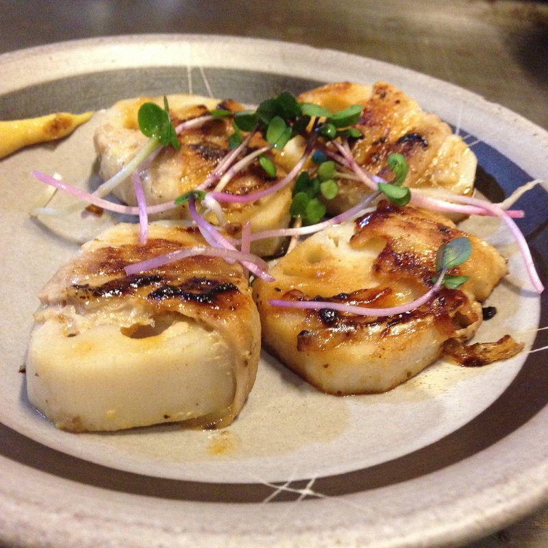 れんこん豚肉巻き(鉄板焼屋 人生の楽園 （じんせいのらくえん）)
