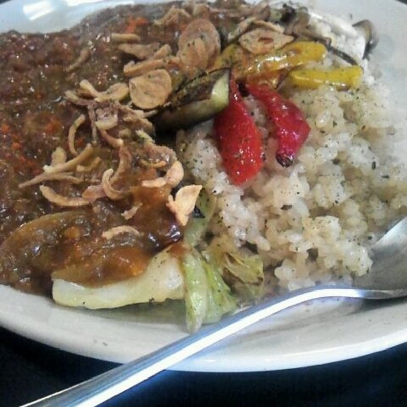 鉄板焼屋のカレー(鉄板焼屋 人生の楽園 （じんせいのらくえん）)