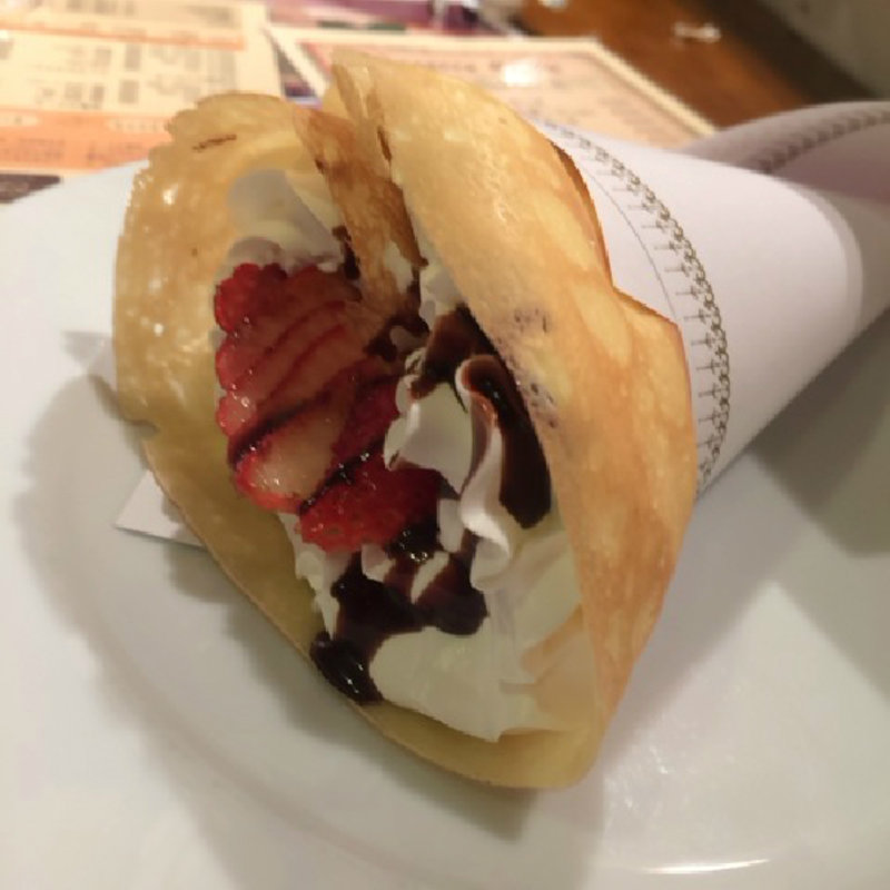 生チョコいちごクレープ(オレンジカウンティ 経堂店 )