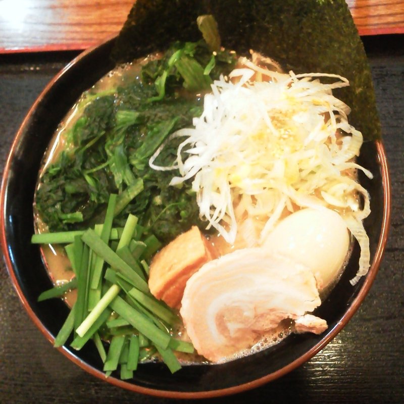 壱玄家ラーメン　中　トッピングほうれん草(壱玄家)